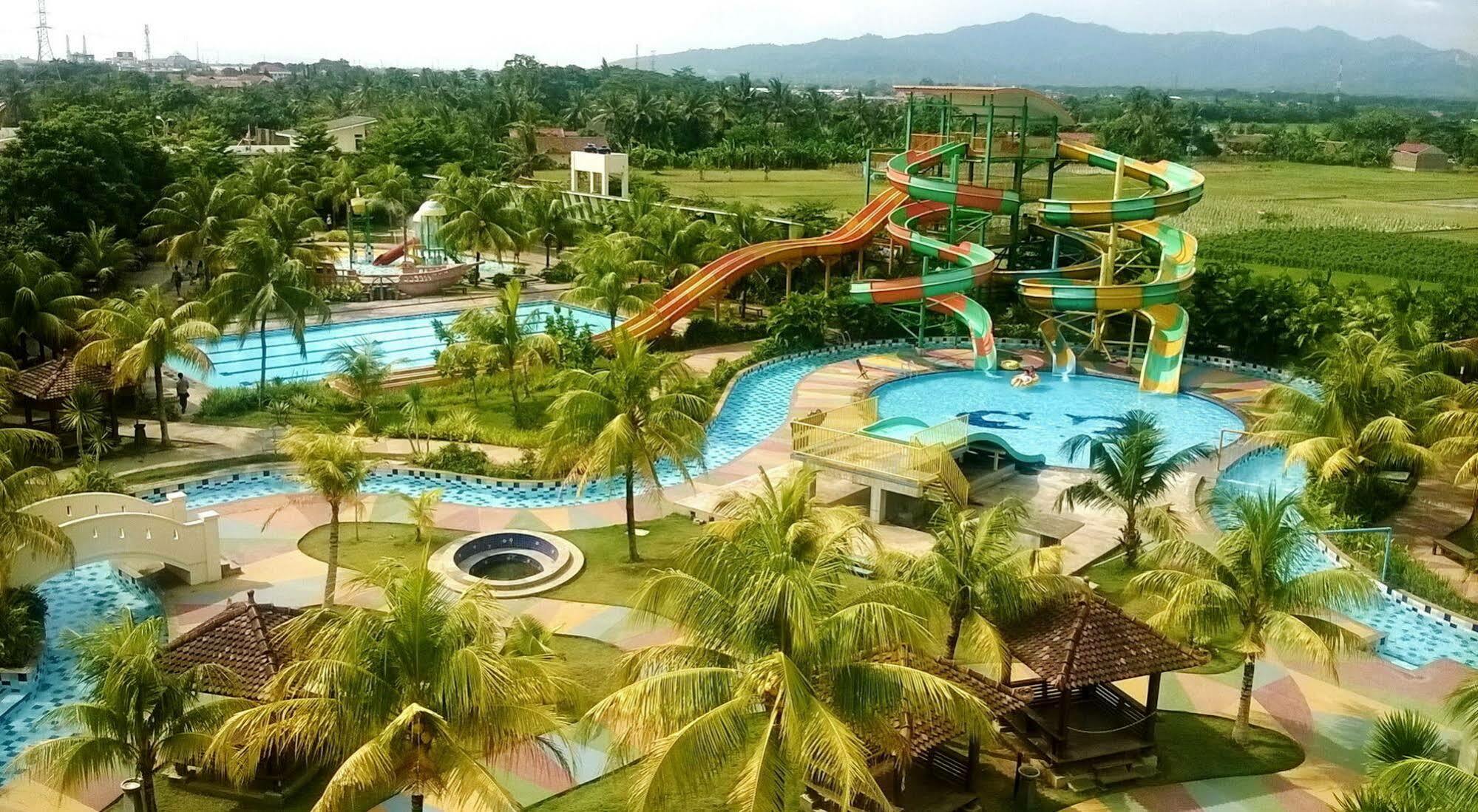 Greenotel Cilegon Eksteriør billede